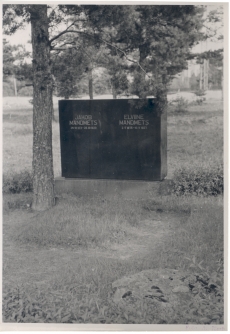Jakob Mändmetsa haud Nõmmel Rahumäe kalmistul