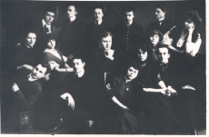 Paul Pinna (keskel) jt "Estonia" näitlejad 20. sajandi algult