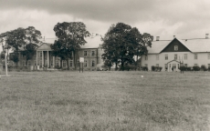 Endine Eesti Aleksandri Kooli hoone ja õpetajate maja, aug 1966