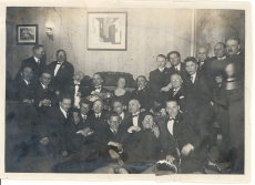Ajakirjanike kodus Kosel 1933. a kevadel