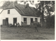 Vuolijoki, Hella. Vanaisale kuulunud Lupe talu elumaja Taageperas