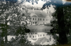 Ahja koolimaja ja Keskmine järv, 1971