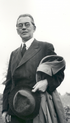Friedebert Tuglas, 1938