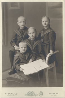 Juhan Luiga vennalapsed 1912/13