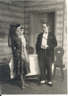 Agnes Taari "Emake maamuld" "Vanemuises" 10. I 1931