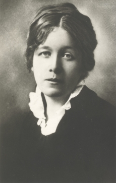 Marie Under [1915]