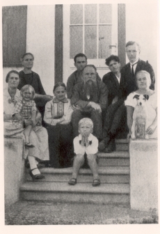 E. Peterson-Särgava perekond enne 1927