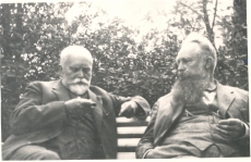August Tohver (E. Särgava naisevend) ja Ernst Peterson-Särgava Pirita Kosel, 1930.-tel