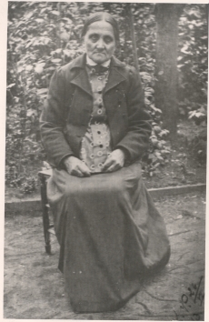 Ernst Peterson-Särgava ema Lisette, 26. VI 1913