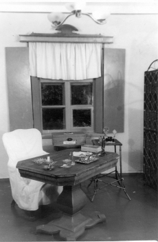 F. R. Kreutzwaldi maja Võrus. Arstikabinet, muuseumi ekspositsioon, 1953