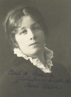 Marie Under 1915. a.