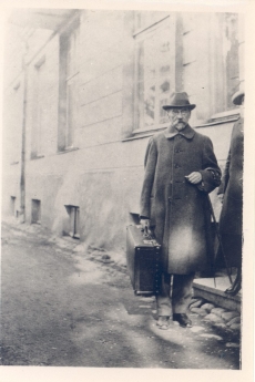August Kitzberg Tallinna laulupeol (1923?)