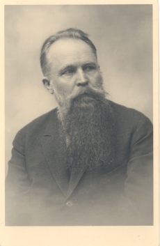 Ernst Peterson-Särgava
