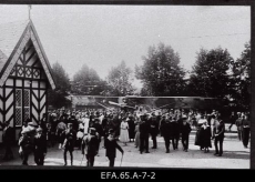 Lennuk tööstus- ja kaubandusnäitusel Näituse väljakul. Tallinn 1921