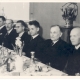 Vasakult: Richard Kleis, Hans Kruus, Jaan Tõnisson, Andrus Saareste, Jaan Roos, Juhan (Johann) Kõpp, Karl Eduard Sööt